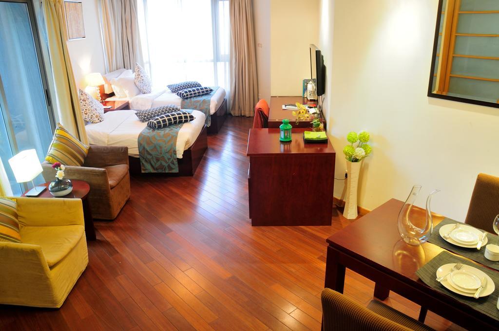 Aparthotel Kingland Serviced 4*